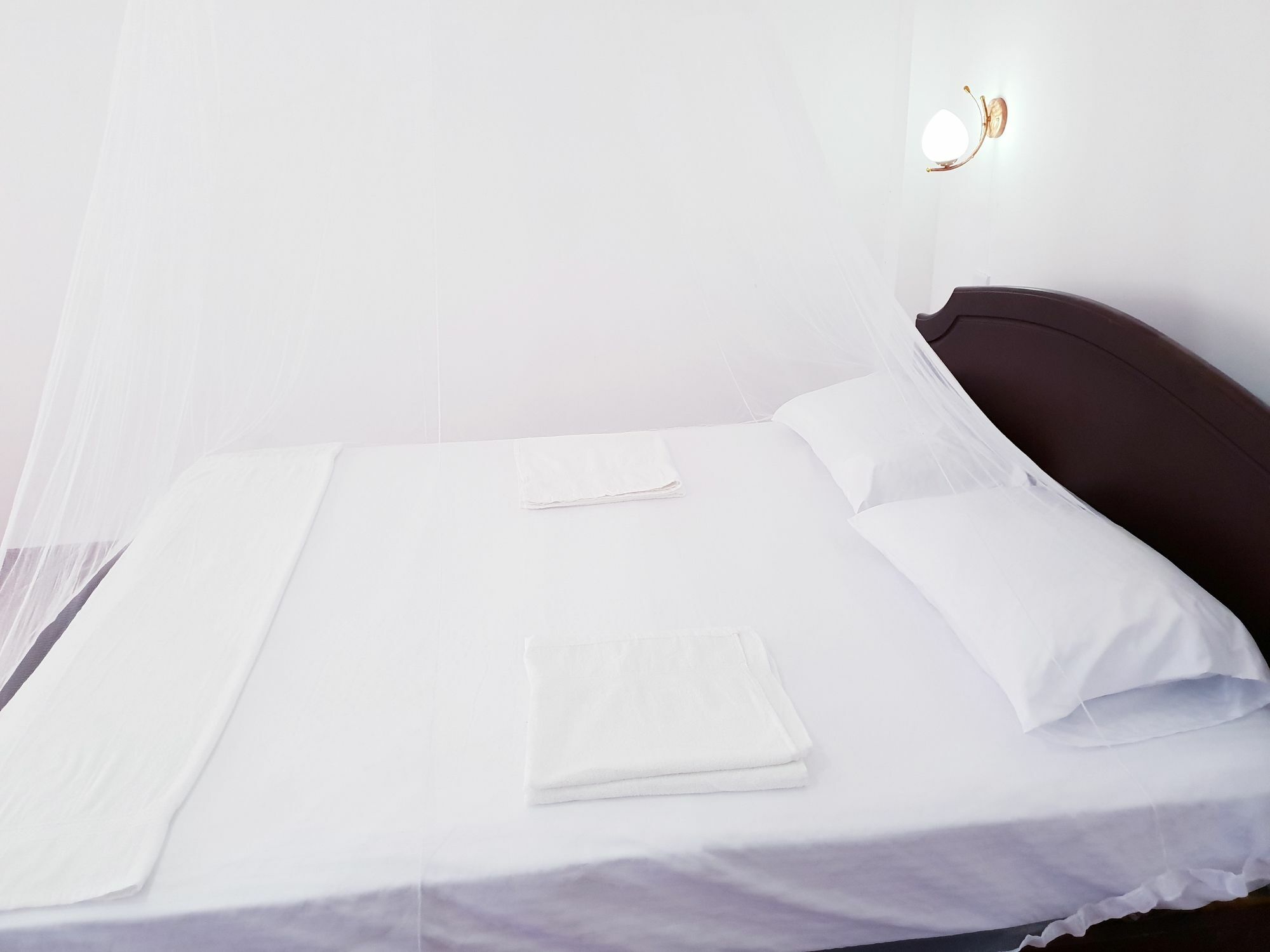 エッラ Adannz Bed & Breakfast エクステリア 写真